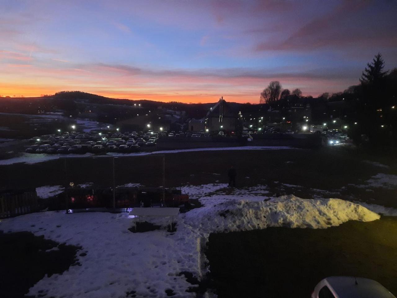 Ferienwohnung Wiesenblick In Seiffen Bagian luar foto