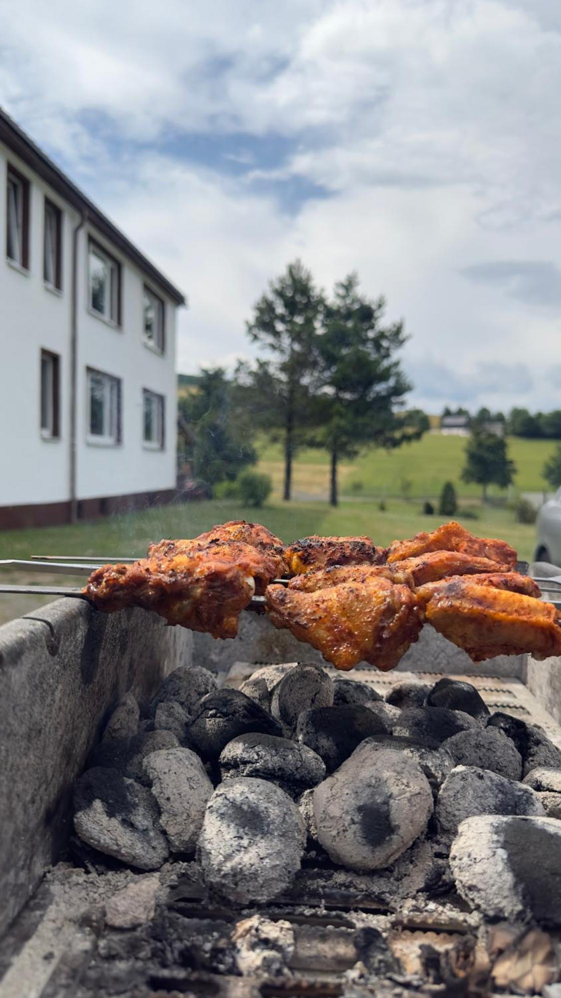 Ferienwohnung Wiesenblick In Seiffen Bagian luar foto